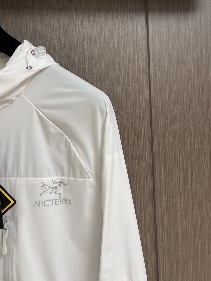 Arcteryx Sunscreen Jacket